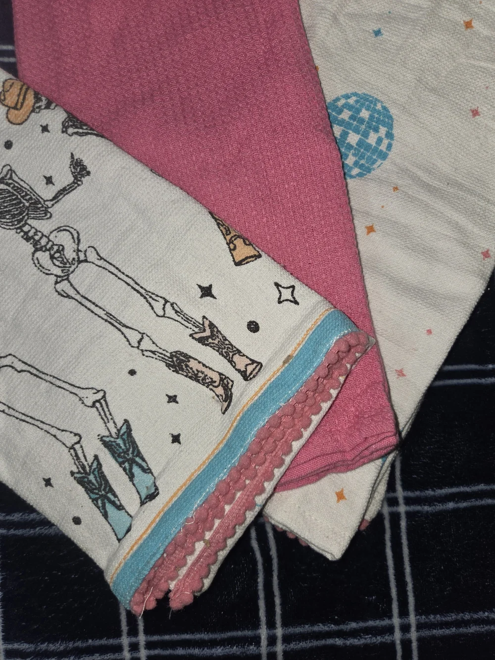 Rachel Zoe Halloween Kitchen Towels Set of 3 Pink Cowboy Skeleton Western
